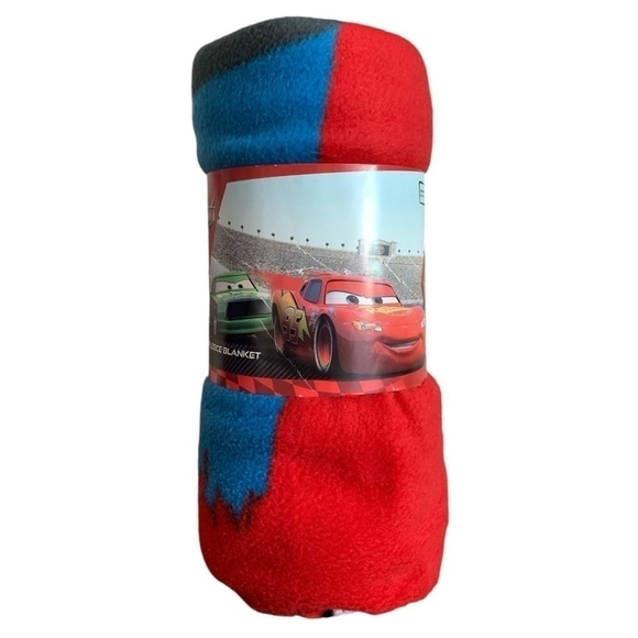 New PLUSH THROW BLANKET Red Blue DISNEY Pixar Cars 2 Fleece Blanket Travel Throw - Picture 2 of 4